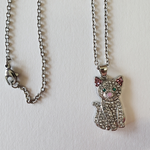 Silver tone Necklace with Cat pendant with Rhinestones - Picture 6 of 8